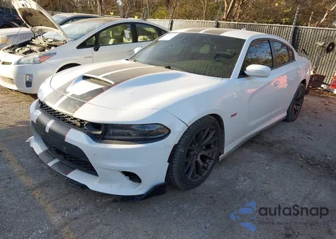 2019 Dodge Charger Scat Pack Rwd z USA, uszkodzony, nr VIN 2C3CDXGJ7KH661620